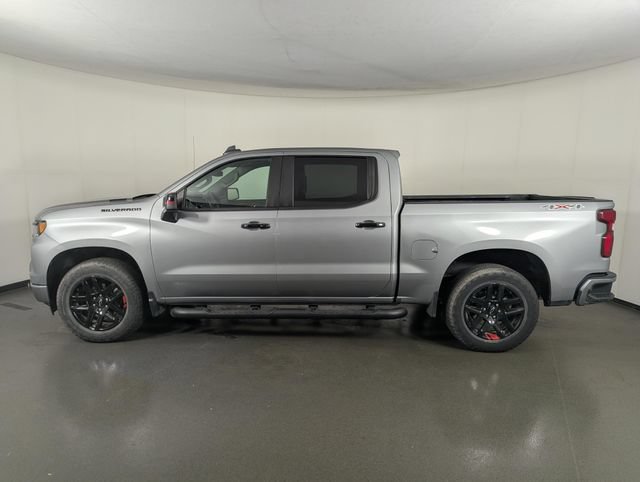 Used 2024 Chevrolet Silverado 1500 RST w/ Redline Edition AWD/4WD image 5