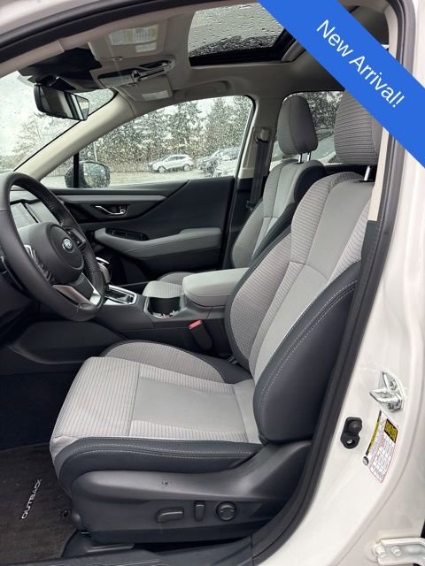 Used 2025 Subaru Outback Premium image 10