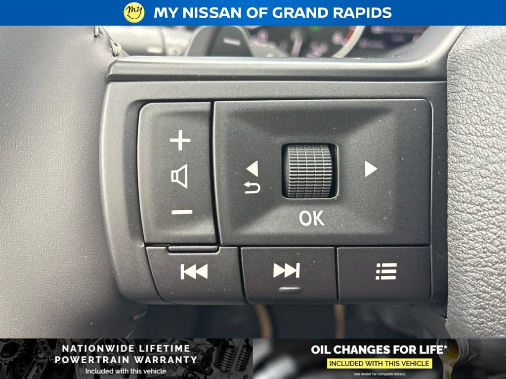New 2026 Nissan Rogue SV w/ Cold Weather Package AWD/4WD image 15