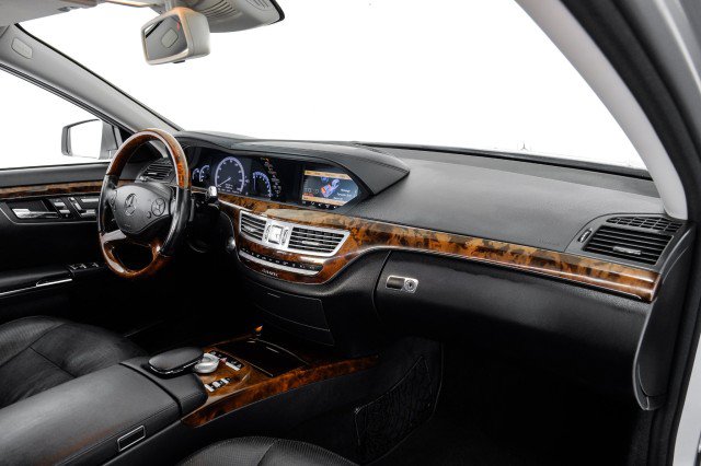 Used 2013 Mercedes-Benz S 550 4MATIC image 10