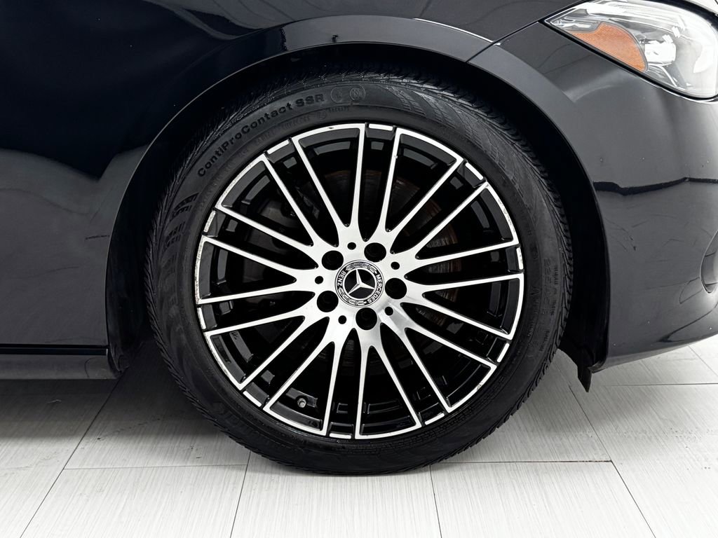 Used 2022 Mercedes-Benz C 300 4MATIC Sedan image 45