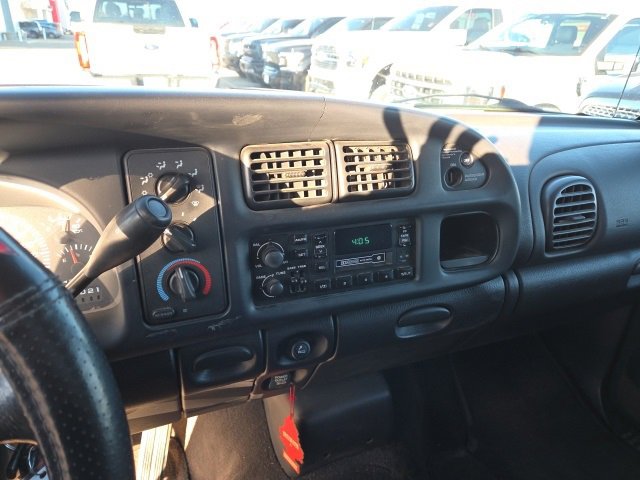 Used 2000 Dodge Ram 1500 Truck SLT image 11