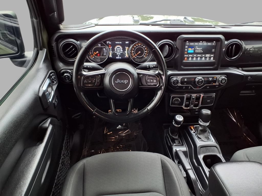 Used 2022 Jeep Gladiator Sport AWD/4WD image 4