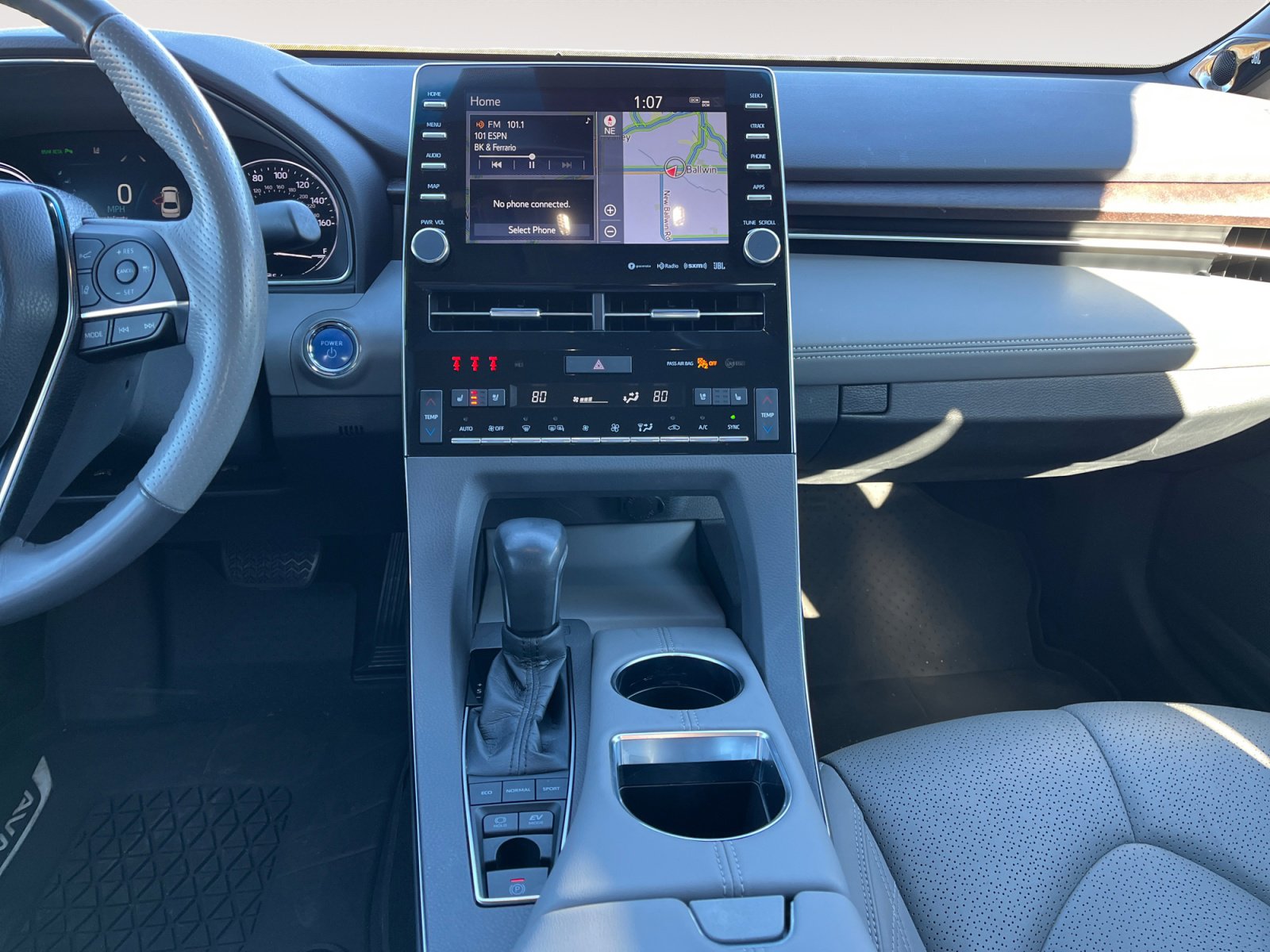 Used 2020 Toyota Avalon Limited w/ Advanced Safety Package image 14