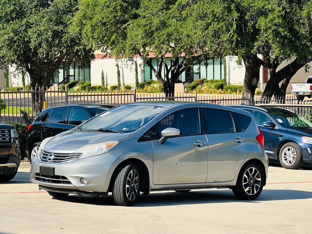 Used 2015 Nissan Versa Note FWD image 3