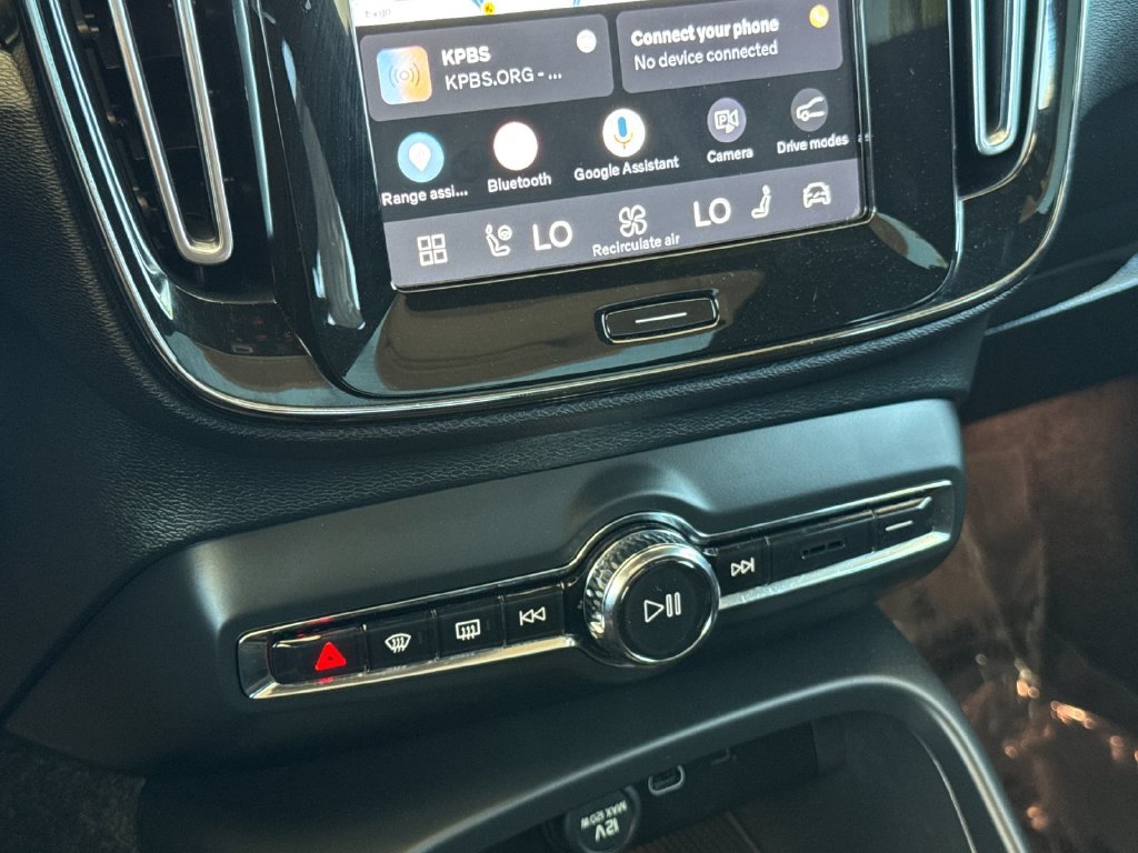 Certified 2023 Volvo C40 P8 Recharge Ultimate AWD/4WD image 20