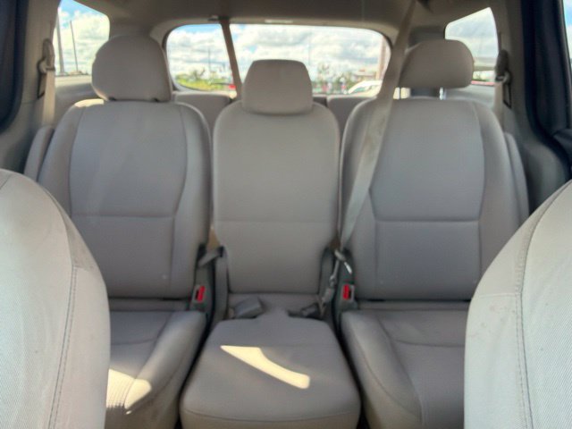 Used 2020 Kia Sedona LX FWD image 20