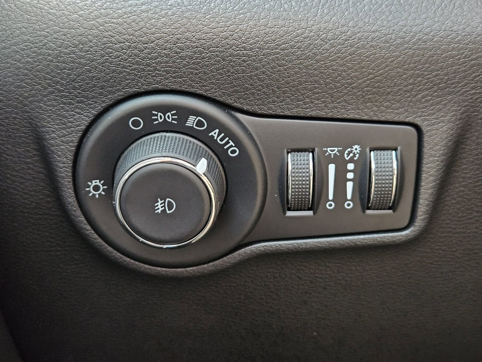 Used 2022 Jeep Compass Latitude image 25