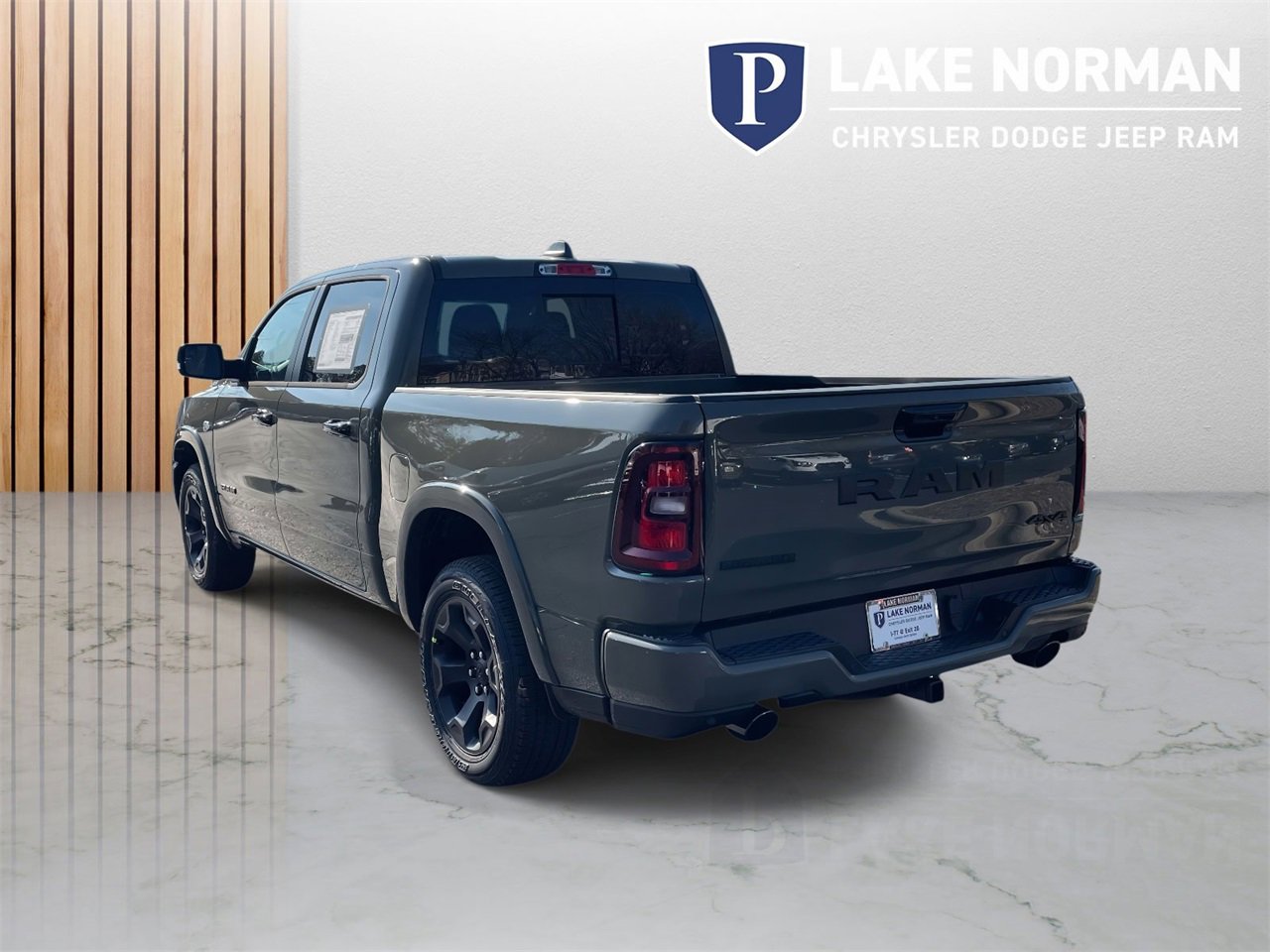 New 2026 RAM 1500 4x4 Crew Cab image 7