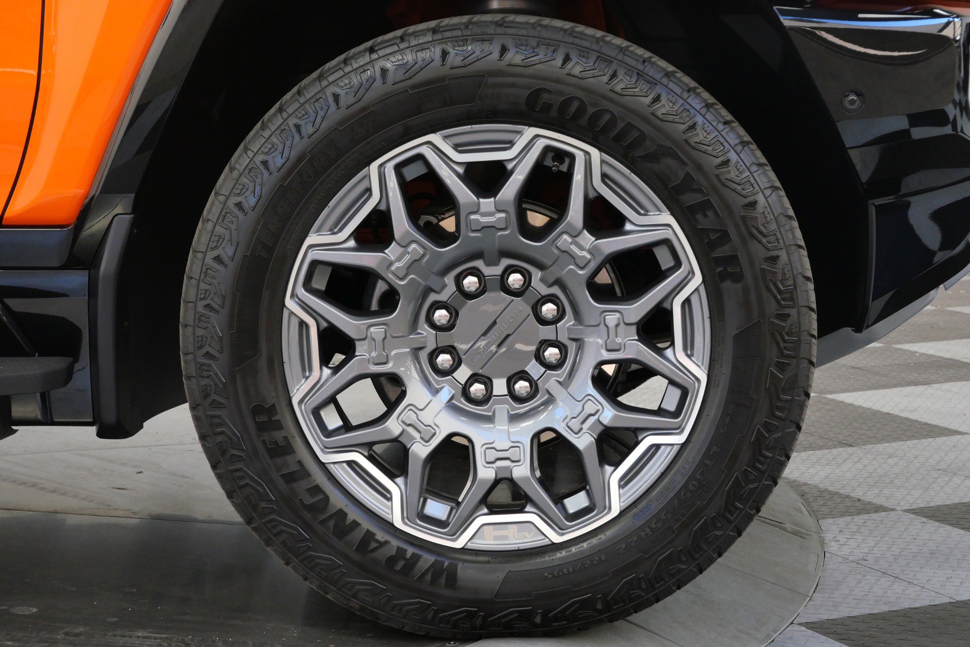 Used 2024 GMC Hummer EV 3X image 37