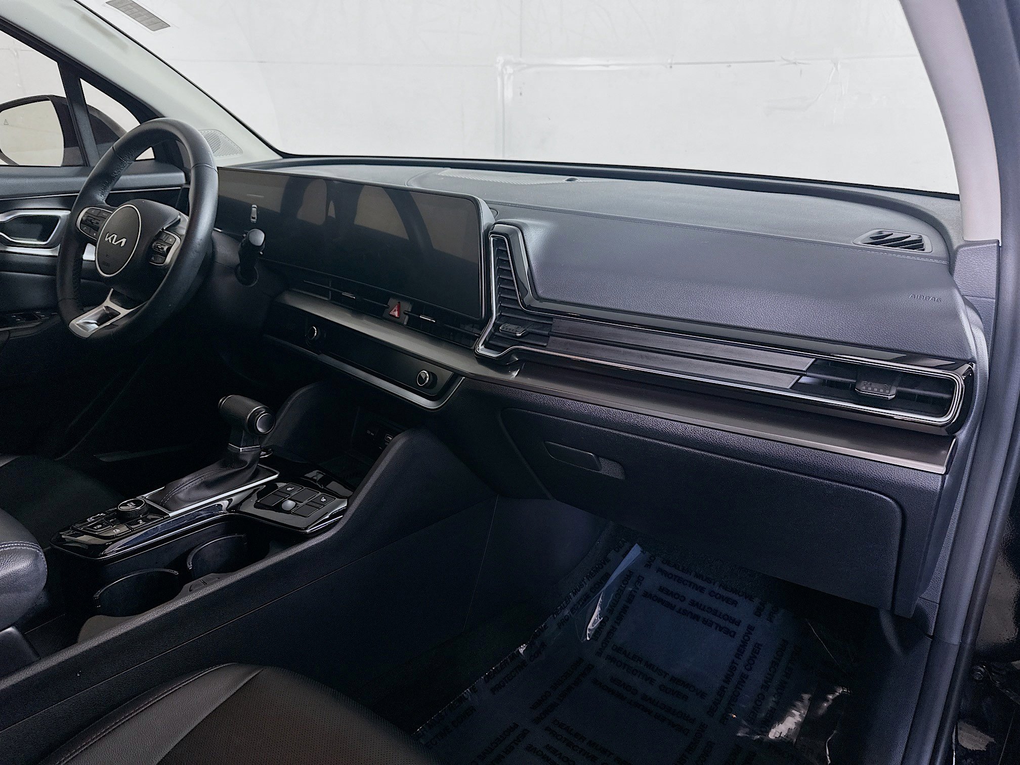 Certified 2025 Kia Sportage EX FWD image 28