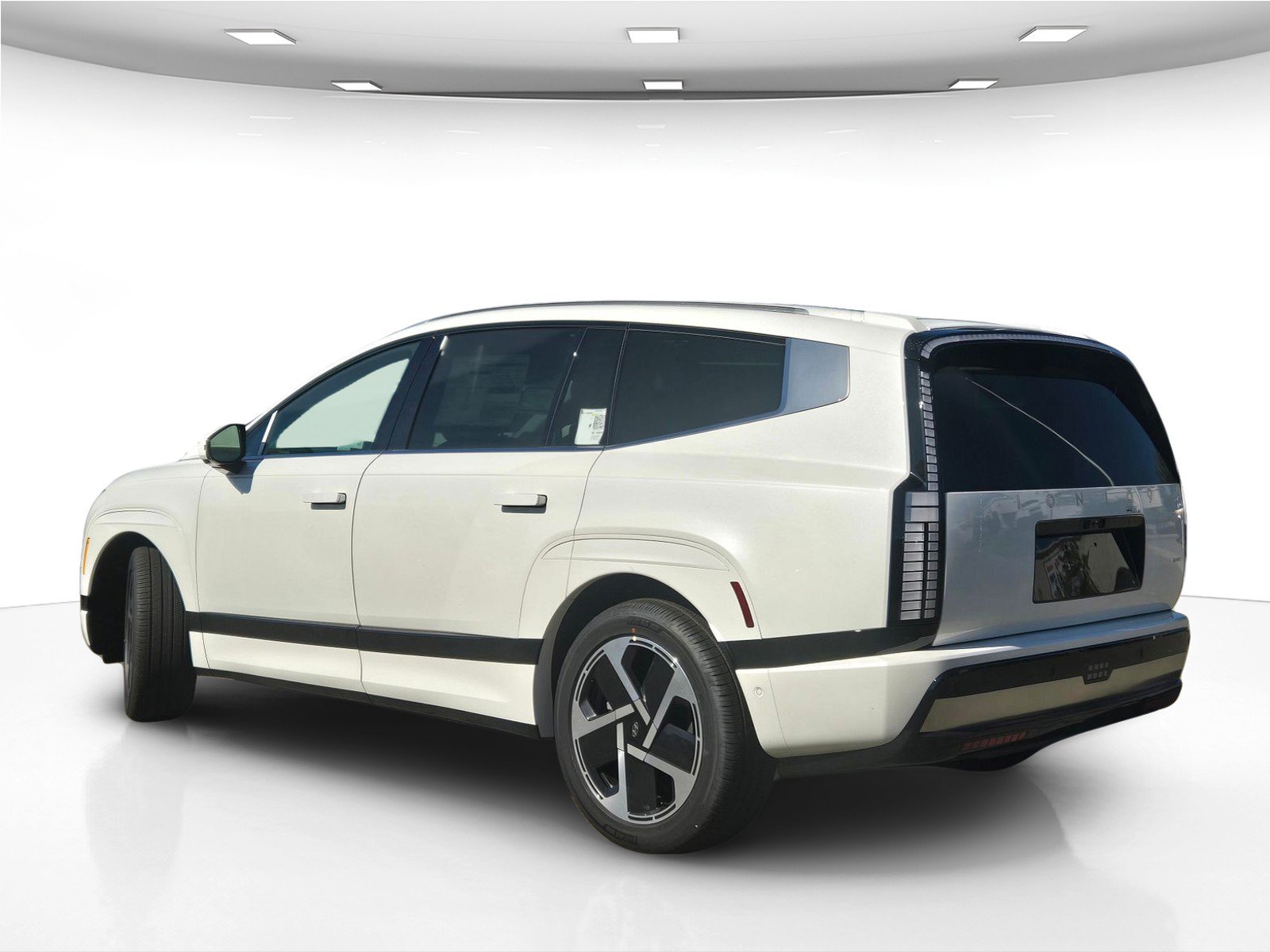 New 2026 Hyundai Ioniq 9 Calligraphy image 5