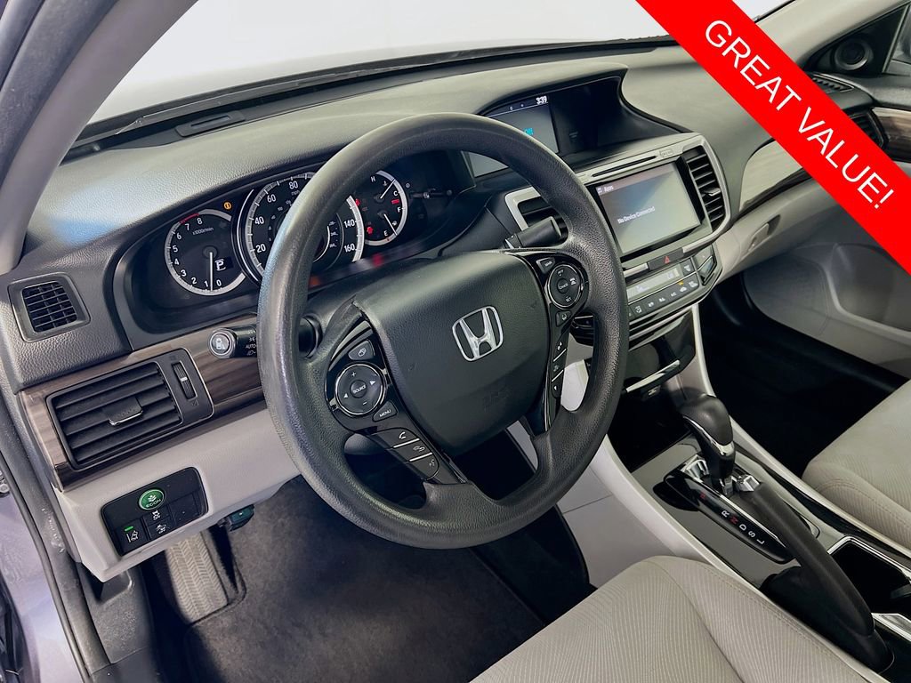 Used 2016 Honda Accord EX image 9