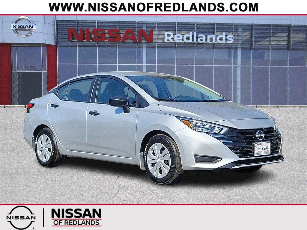 New 2025 Nissan Versa S w/ Trunk Package