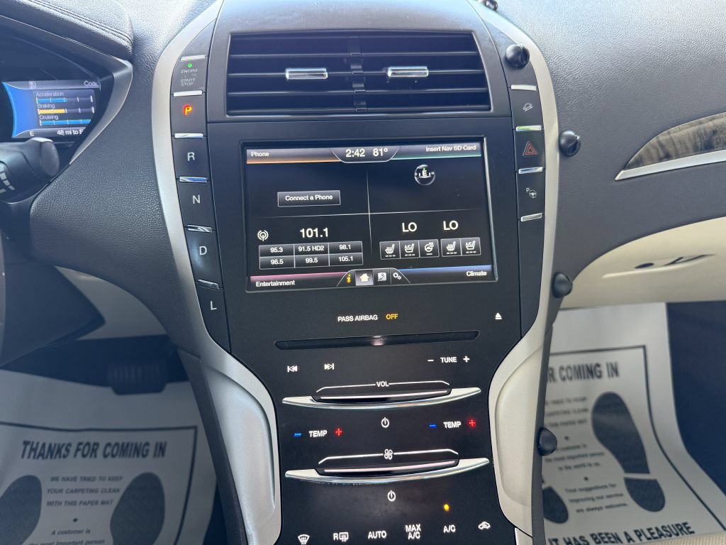 Used 2015 Lincoln MKZ Hybrid w/ Equipment Group 202A Reserve FWD image 15