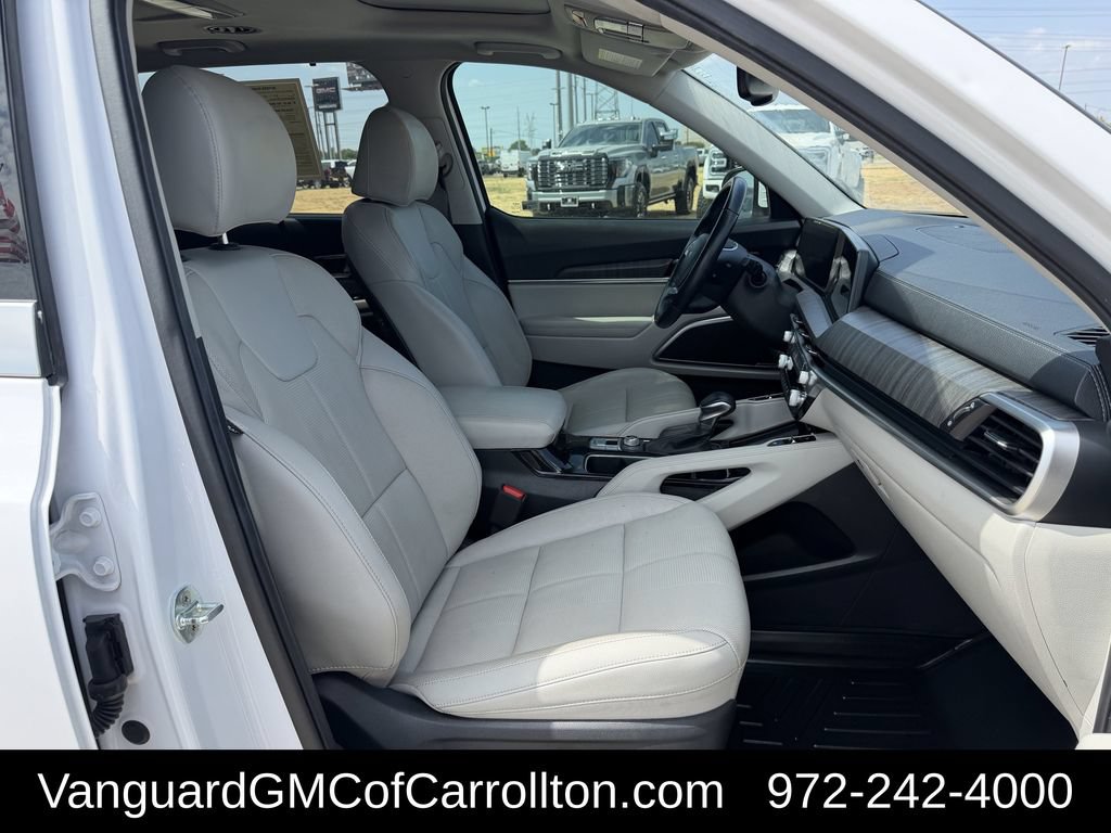 Used 2023 Kia Telluride EX w/ EX Captain's Chair Package FWD image 34