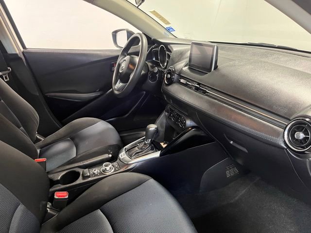 Used 2017 Toyota Yaris iA image 11