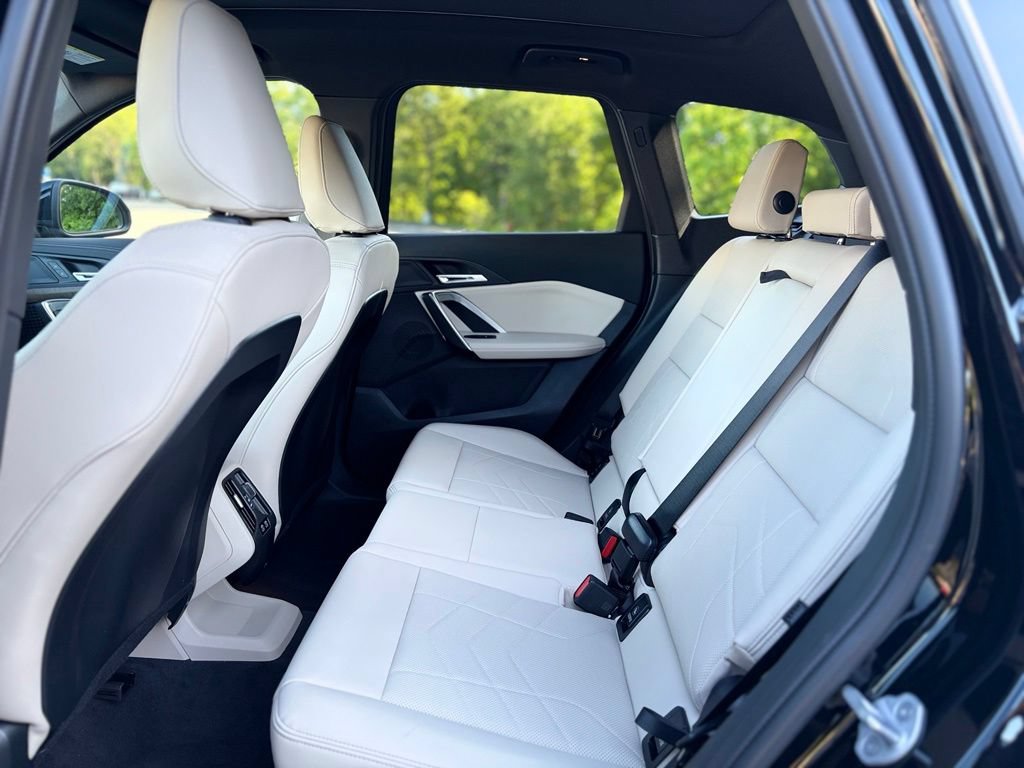Certified 2025 BMW X1 xDrive28i w/ Technology Package AWD/4WD image 24