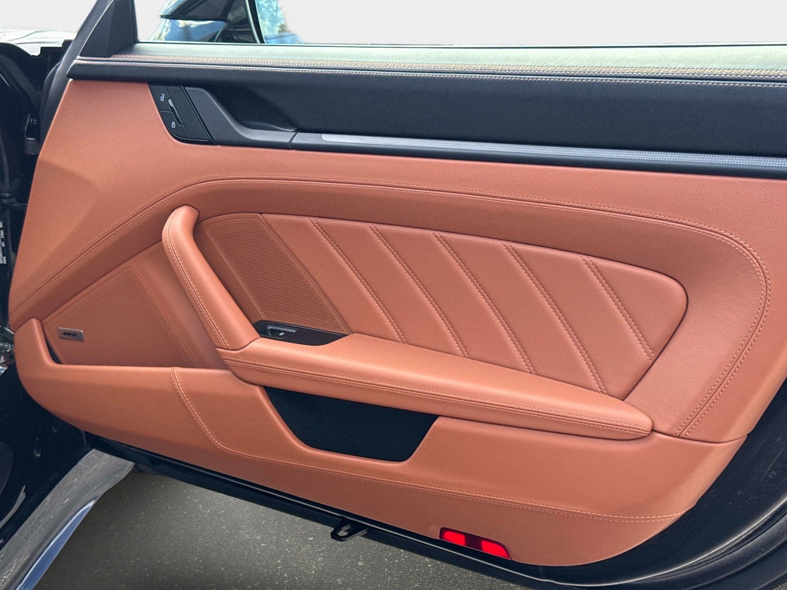 Used 2026 Porsche 911 Targa 4 GTS image 28