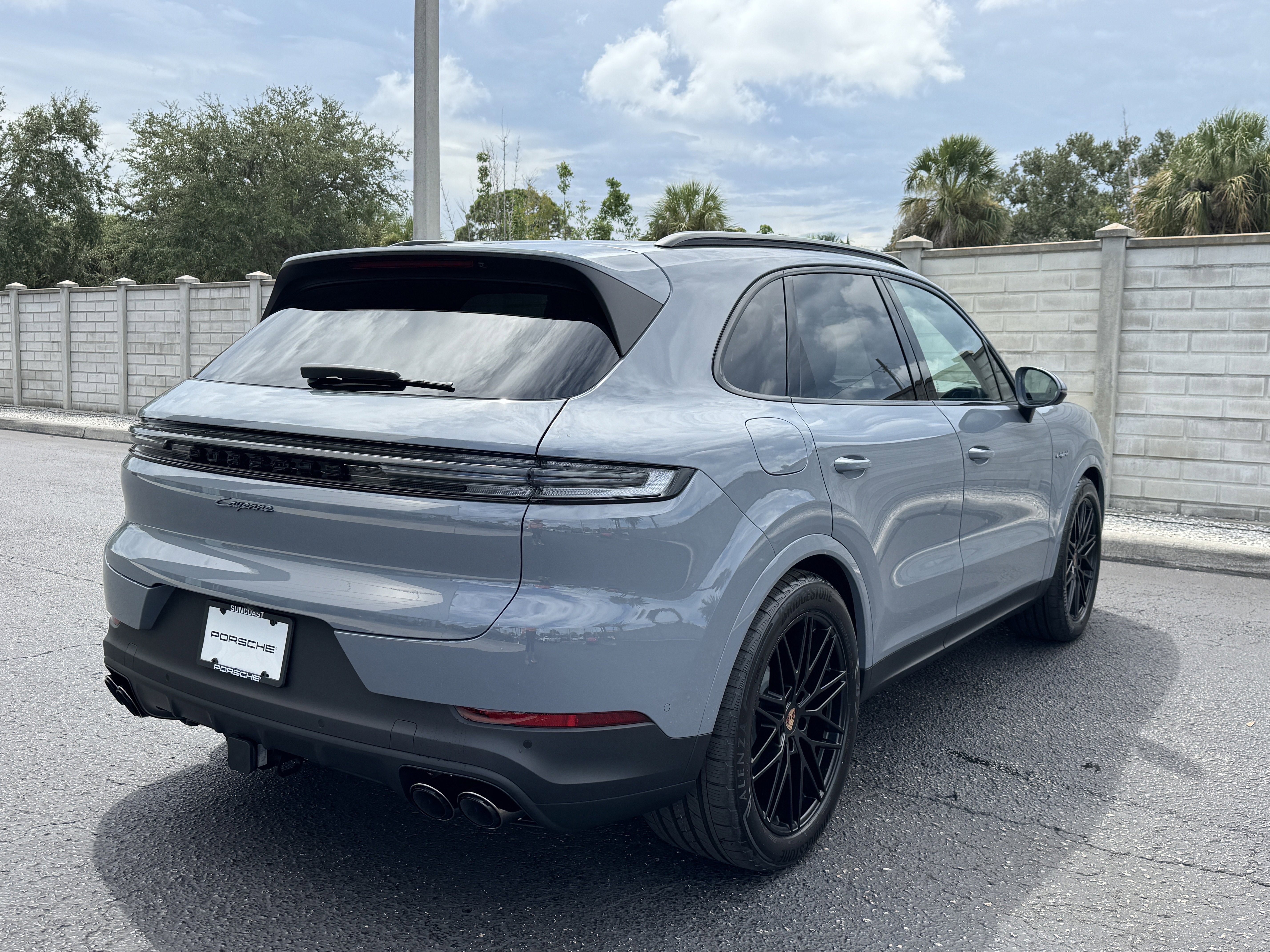 New 2026 Porsche Cayenne E-Hybrid image 6