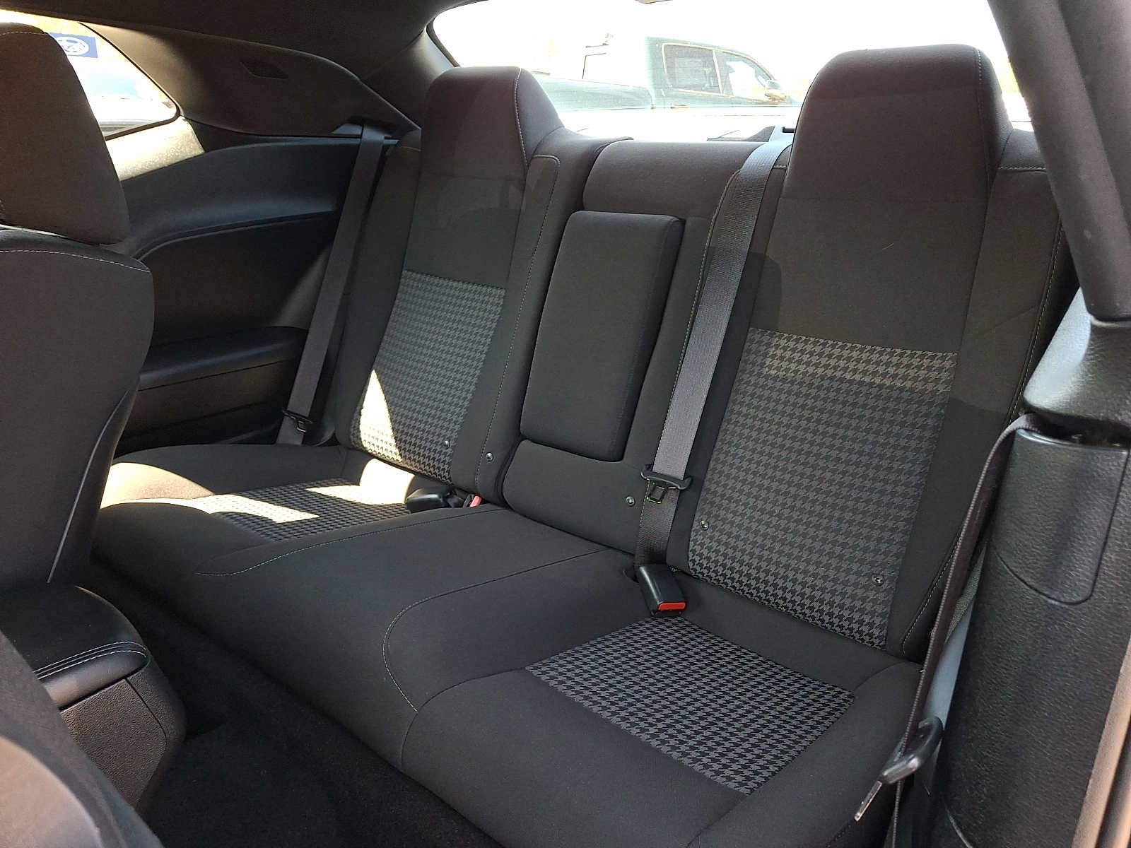 Used 2022 Dodge Challenger GT AWD/4WD image 10