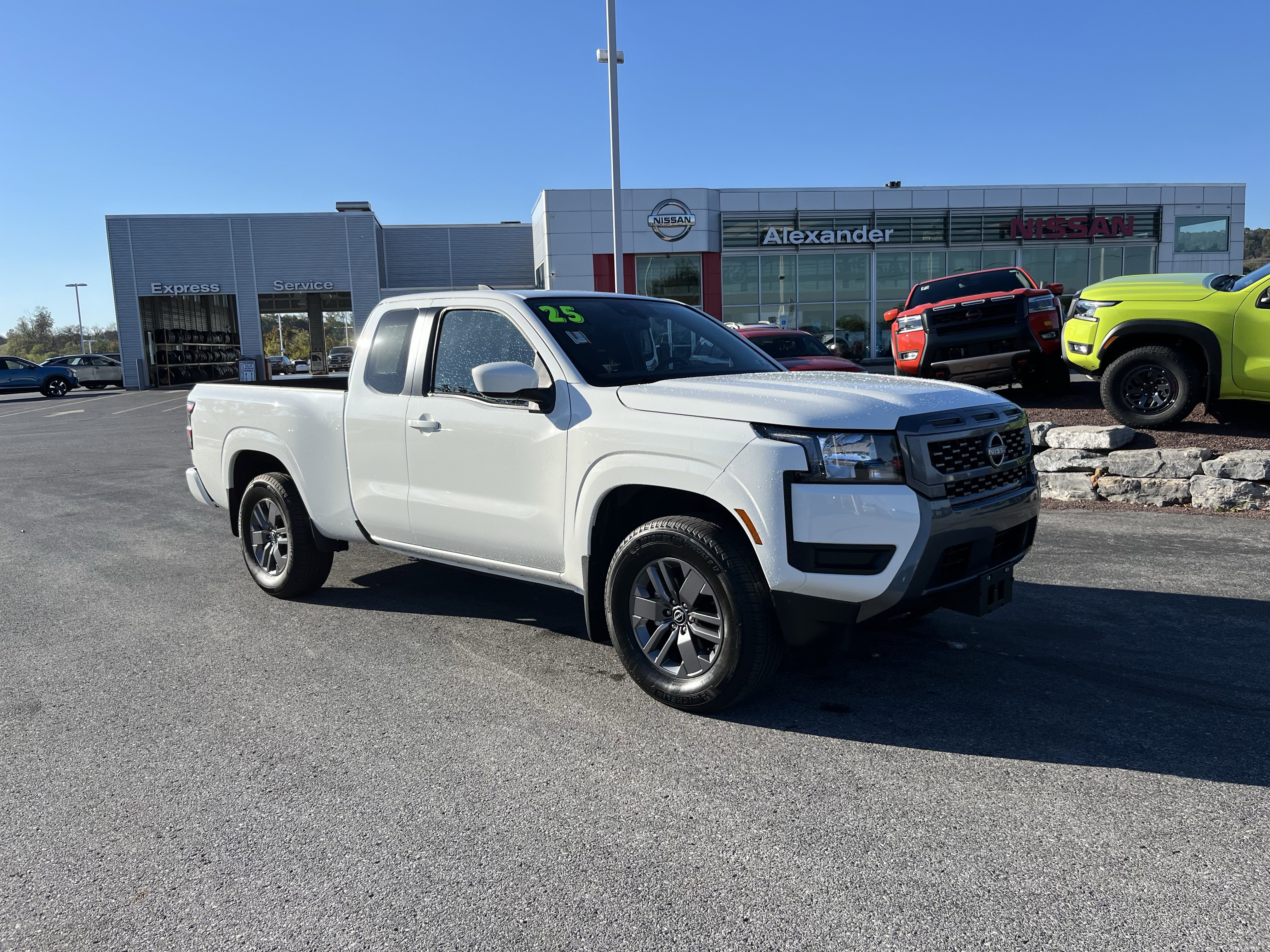 Used 2025 Nissan Frontier SV