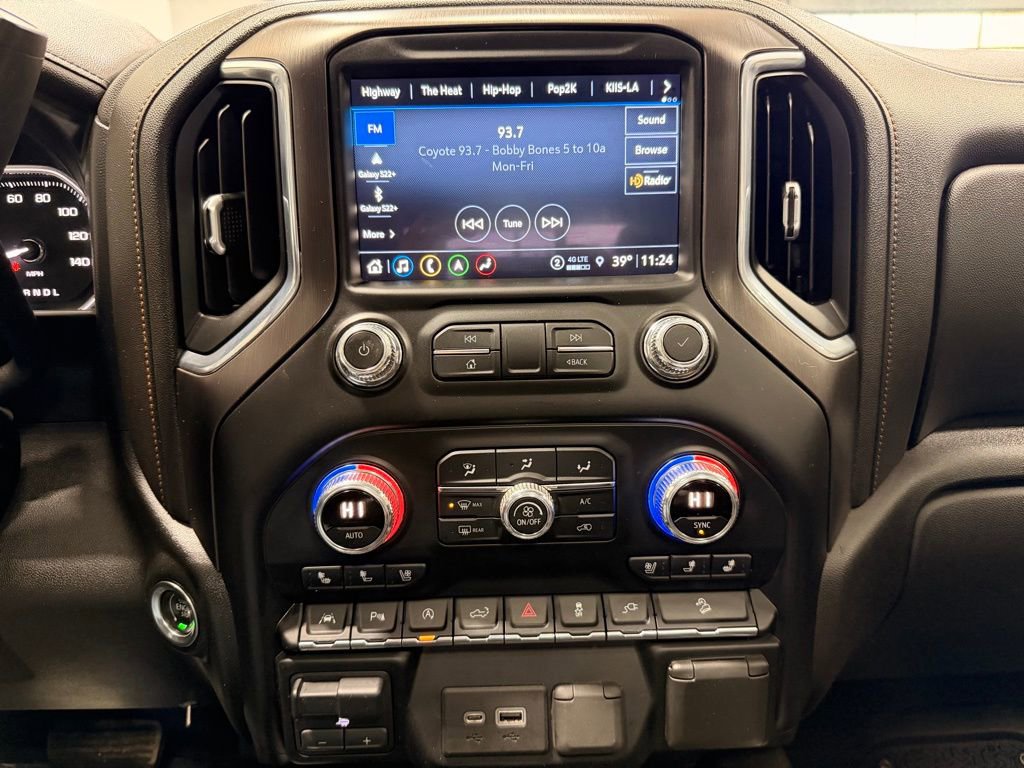 Used 2021 GMC Sierra 1500 AT4 w/ AT4 Premium Package AWD/4WD image 38