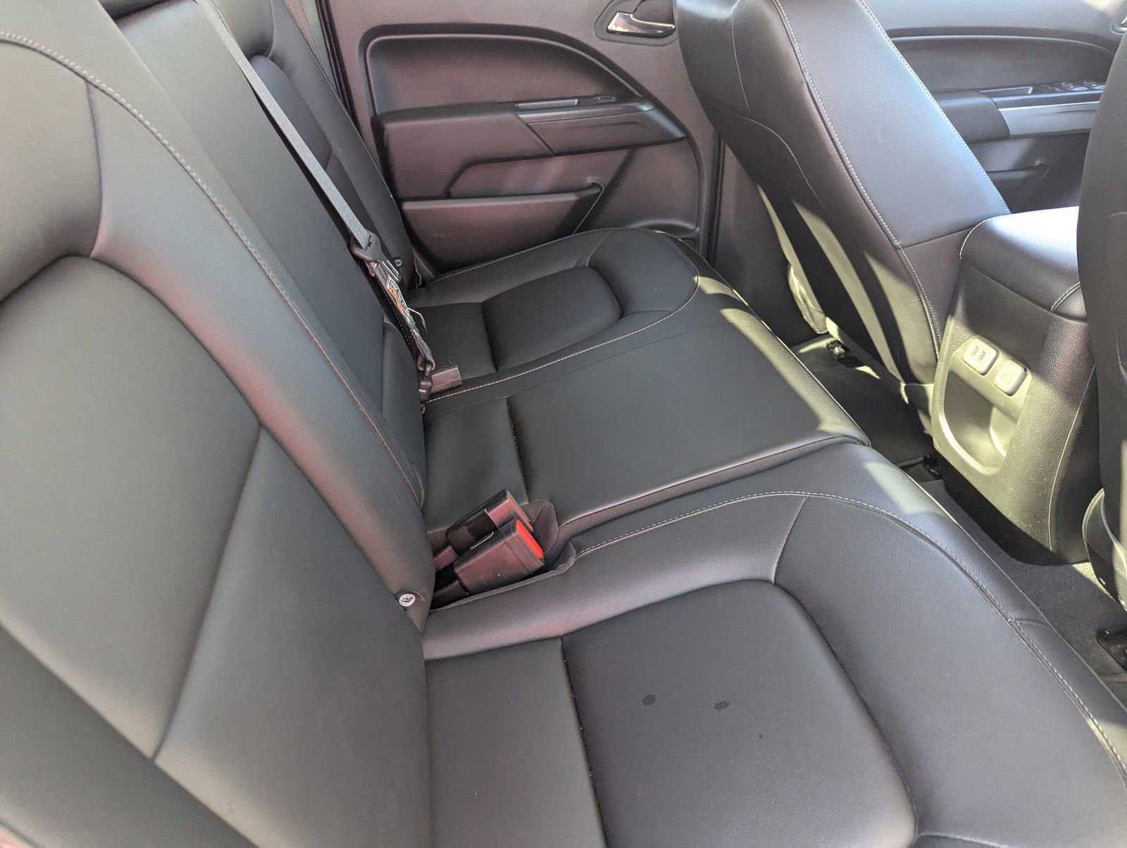 Used 2022 Chevrolet Colorado ZR2 image 15