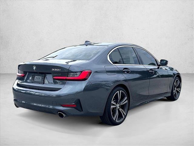 Used 2021 BMW 330i Sedan w/ Convenience Package RWD image 2
