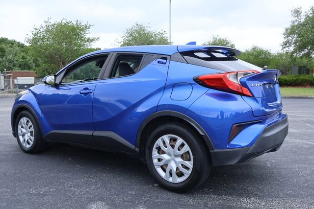 Used 2020 Toyota C-HR LE image 6