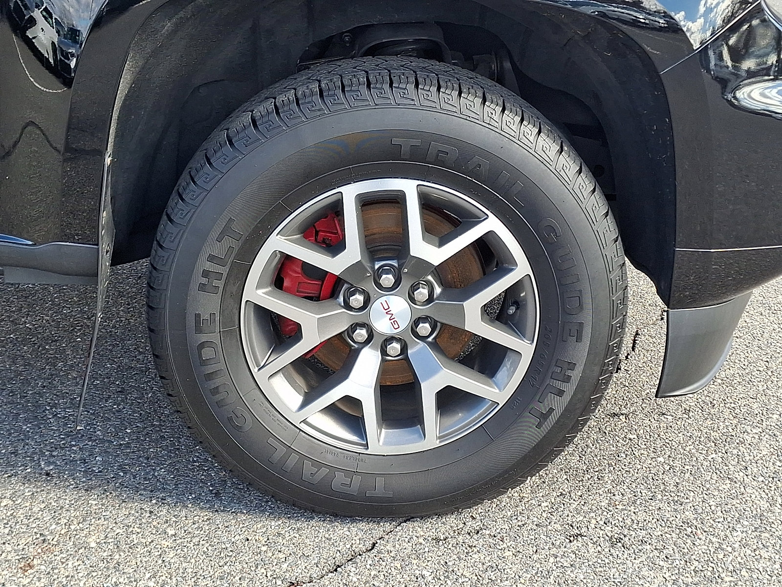 Used 2022 GMC Canyon AT4 w/ Driver Alert Package image 8