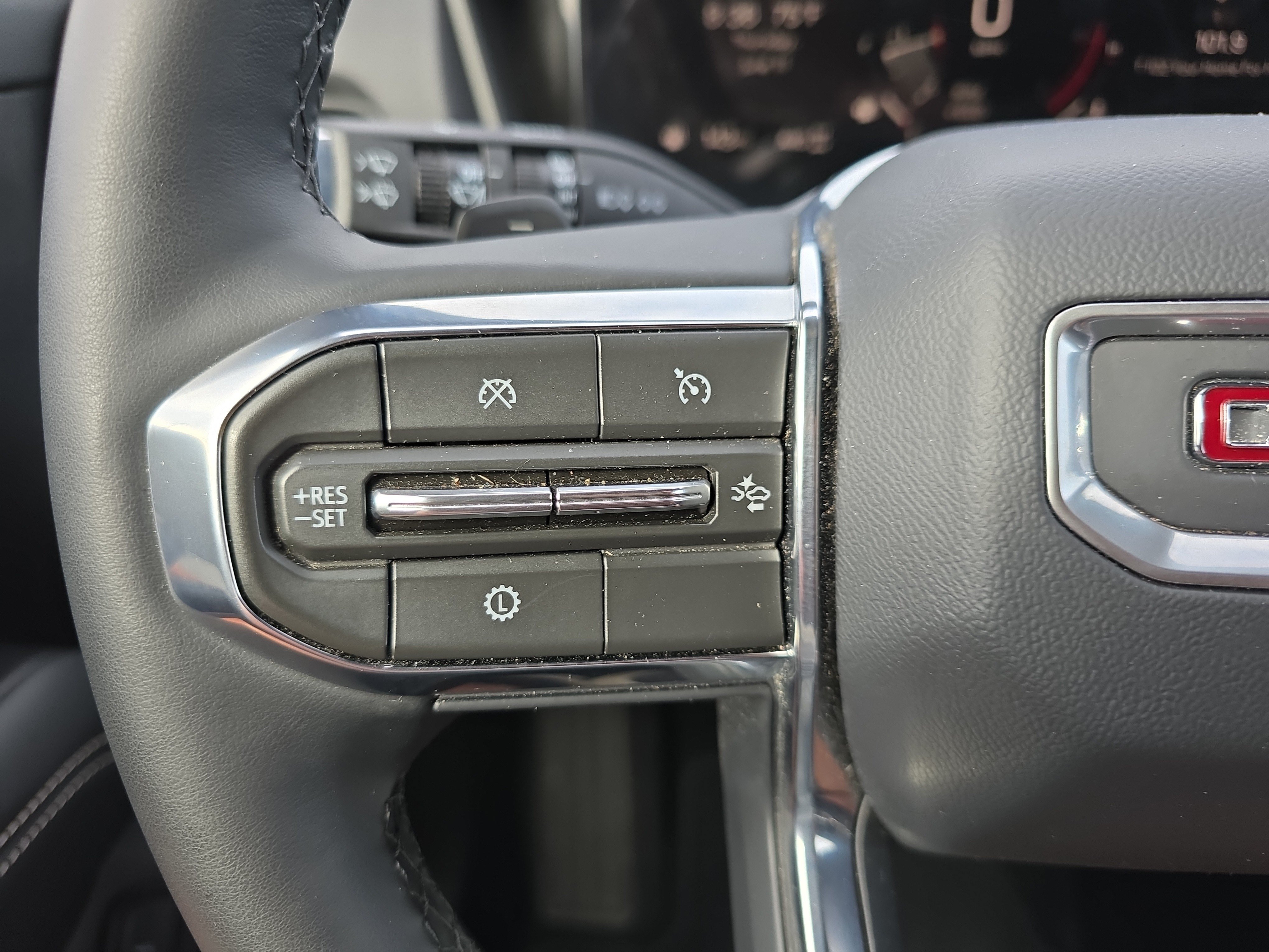 Used 2026 GMC Terrain Elevation w/ Elevation Premium Package AWD/4WD image 26