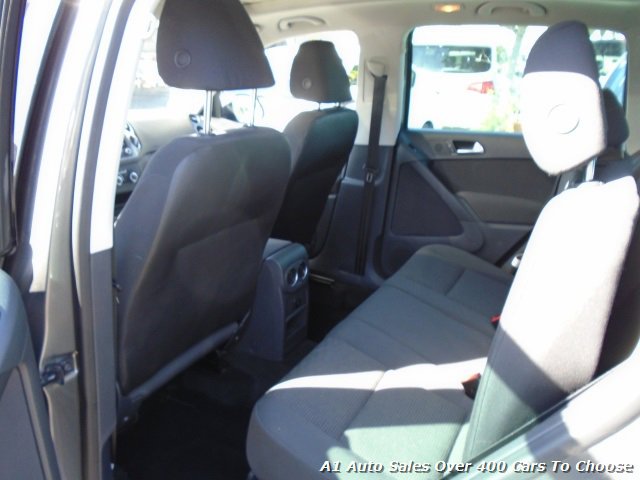 Used 2012 Volkswagen Tiguan S FWD image 6
