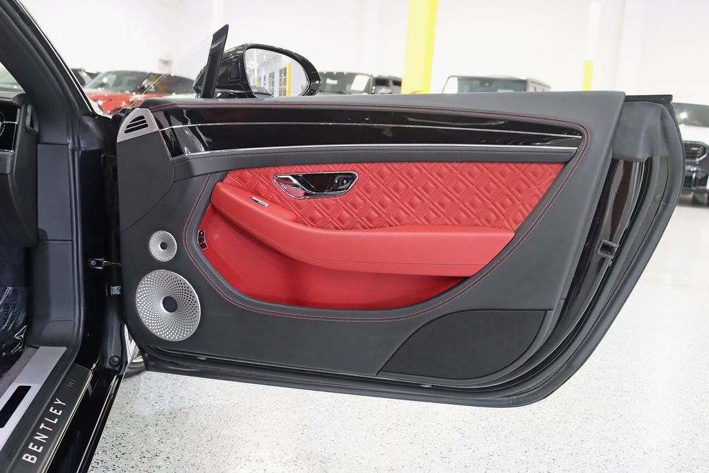 Used 2020 Bentley Continental GT AWD/4WD image 36
