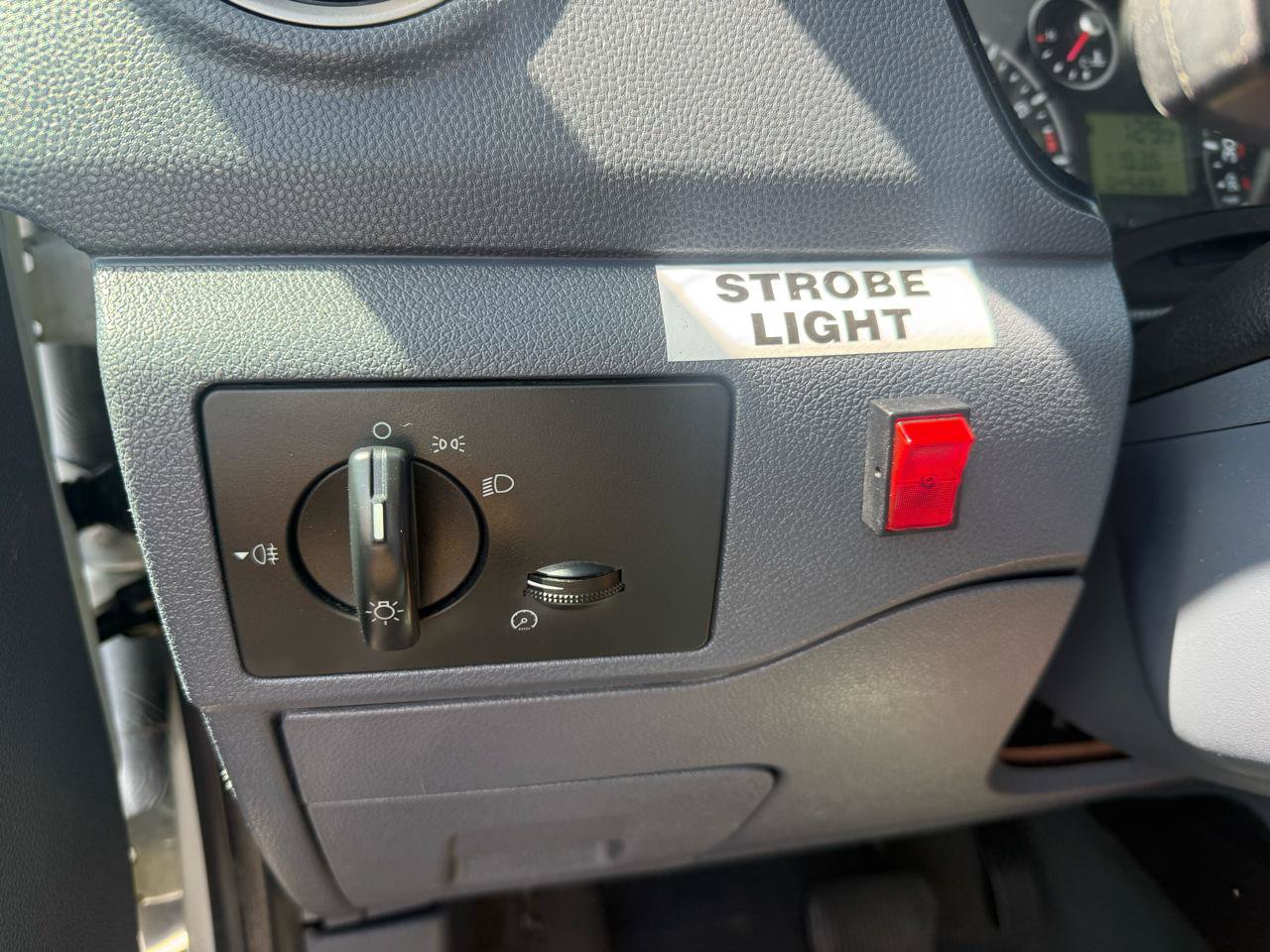 Used 2013 Ford Transit Connect XLT FWD image 17