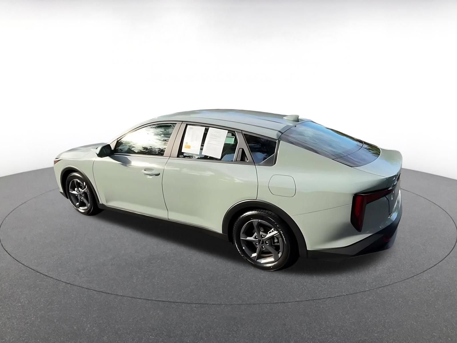 Used 2026 Kia K4 FWD image 9
