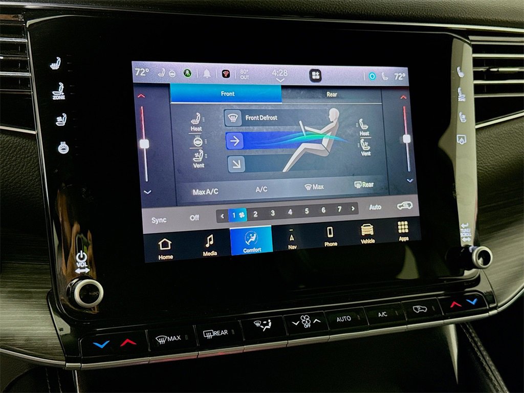 Used 2024 Jeep Wagoneer L Series II w/ Flexible Seating Group image 8