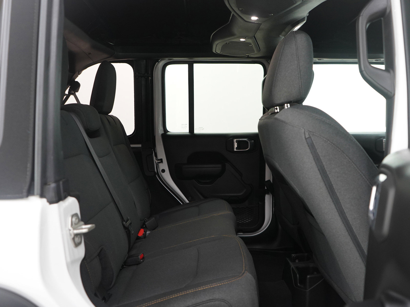 Used 2024 Jeep Wrangler Sport S image 13