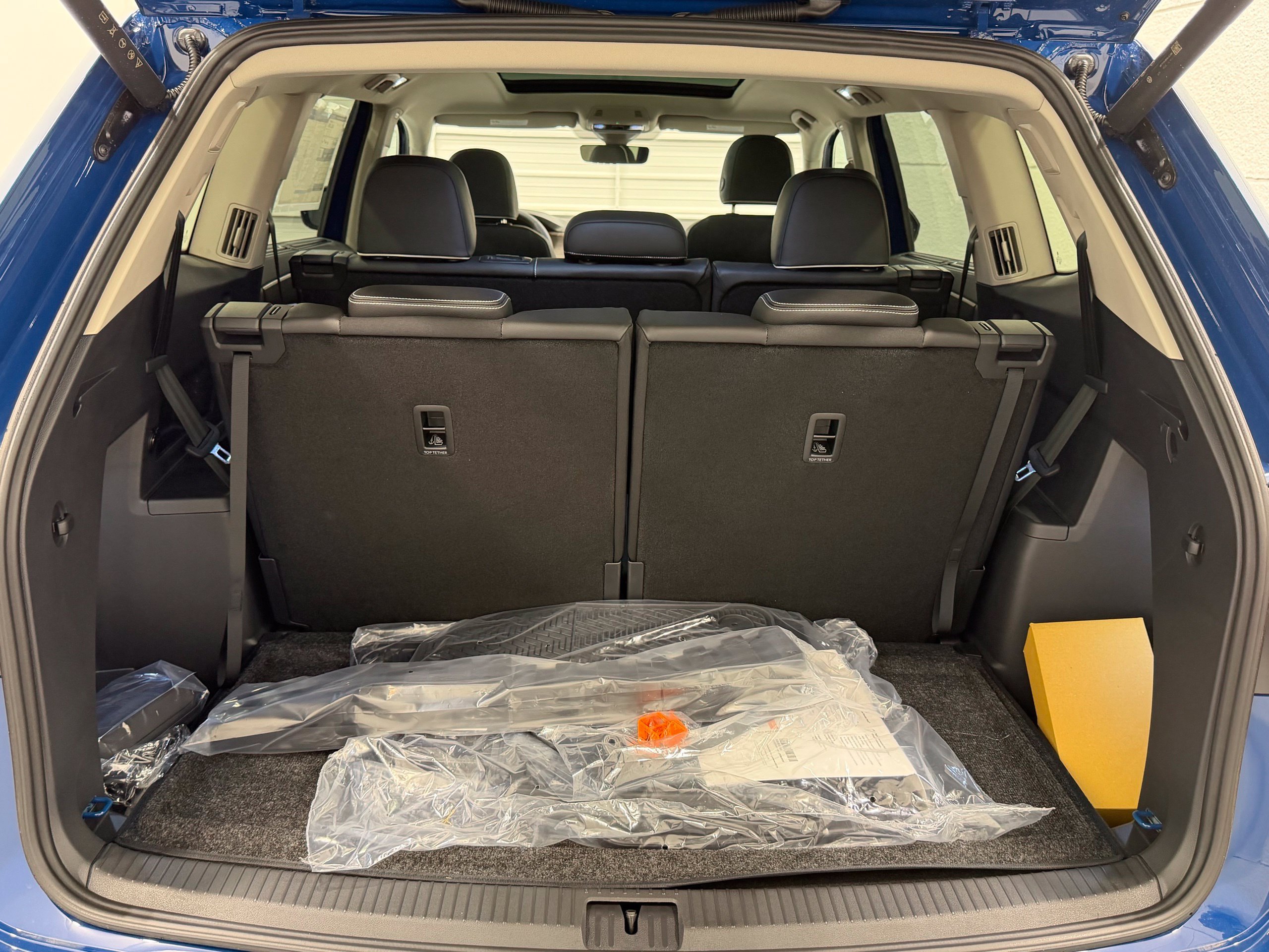 New 2026 Volkswagen Atlas SEL Premium R-Line AWD/4WD image 26