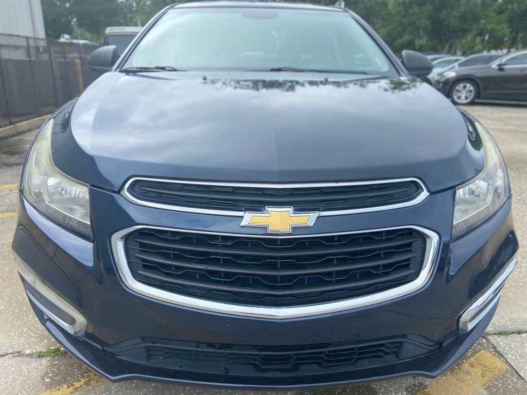 Used 2015 Chevrolet Cruze LS FWD image 8