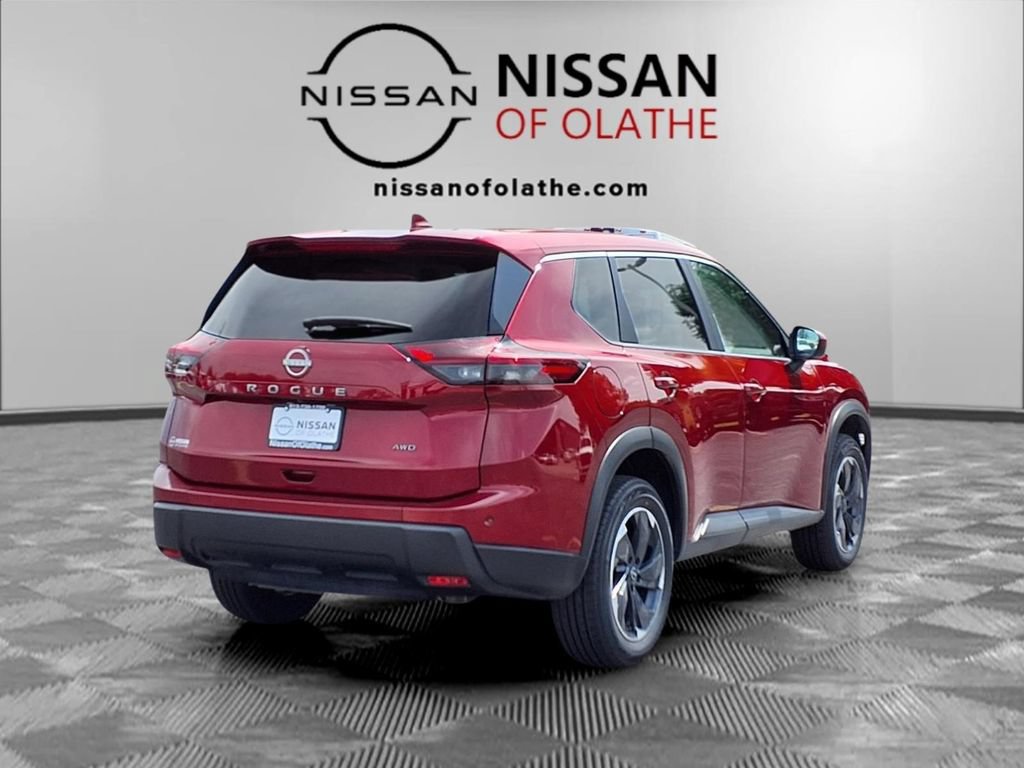 Used 2025 Nissan Rogue SV AWD/4WD image 28