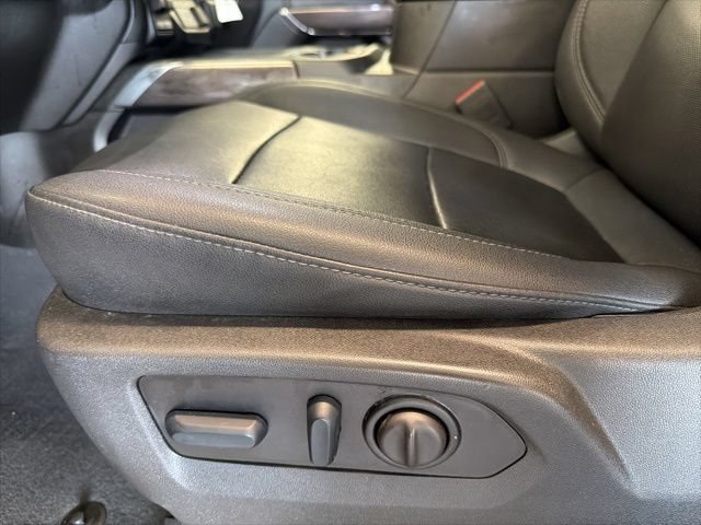 Used 2023 Chevrolet Silverado 2500 LTZ w/ LTZ Plus Package AWD/4WD image 14
