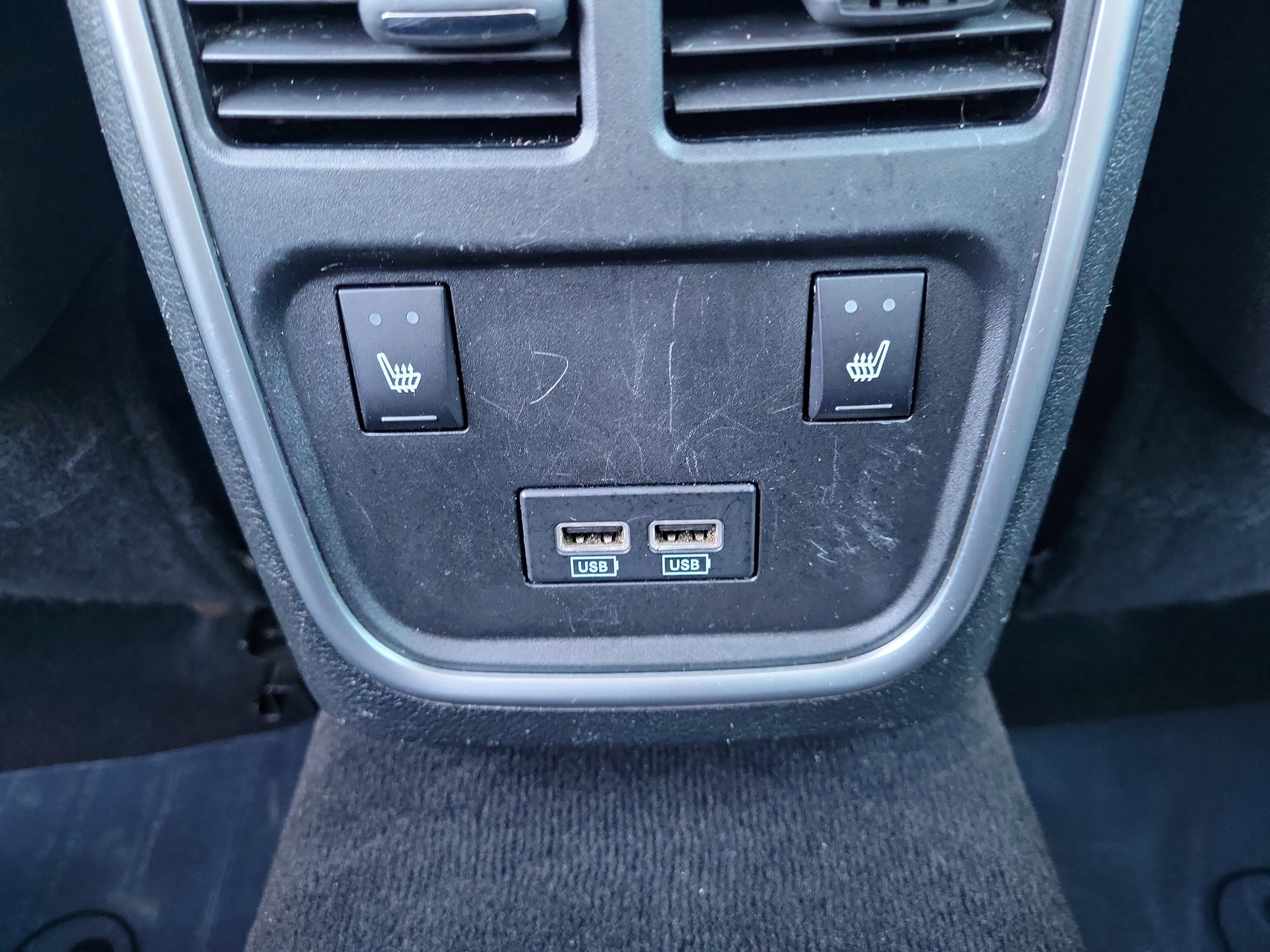 Used 2019 Chrysler 300 Limited image 11