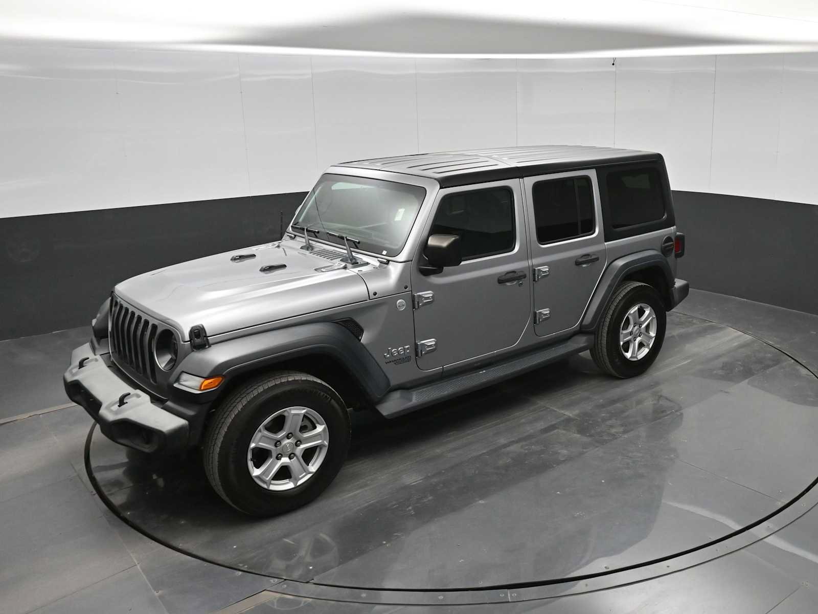 Used 2018 Jeep Wrangler Unlimited Sport S AWD/4WD image 26