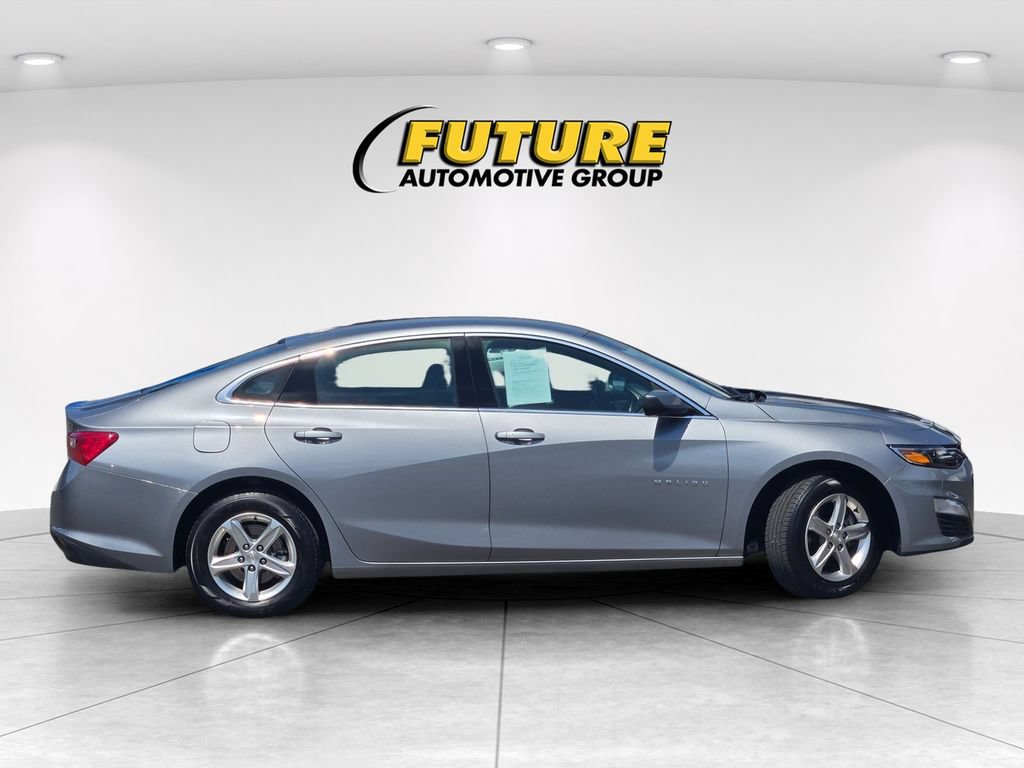 Certified 2023 Chevrolet Malibu LT FWD image 3