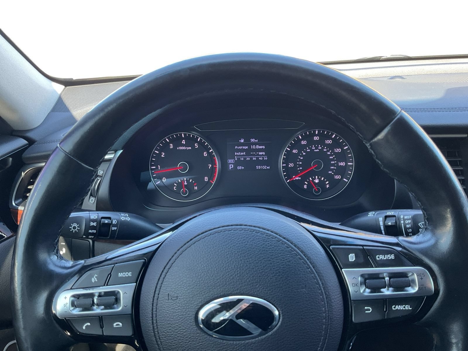 Used 2019 Kia Cadenza Premium FWD image 12