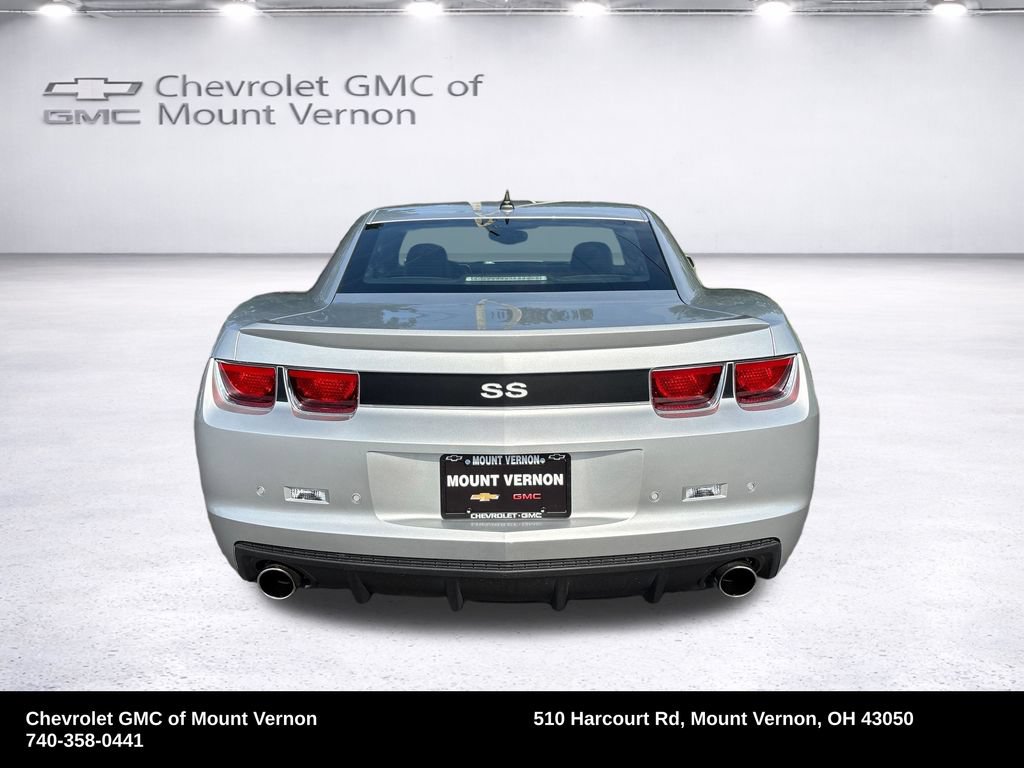 Used 2011 Chevrolet Camaro SS w/ RS Package RWD image 4