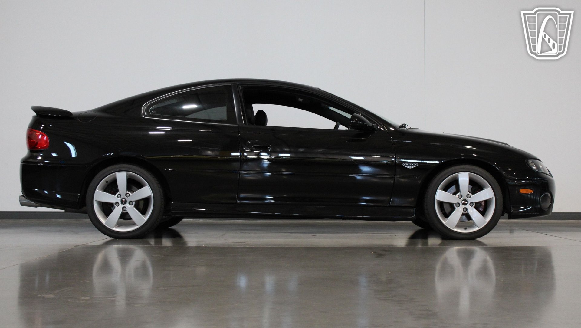 Used 2005 Pontiac GTO RWD image 31