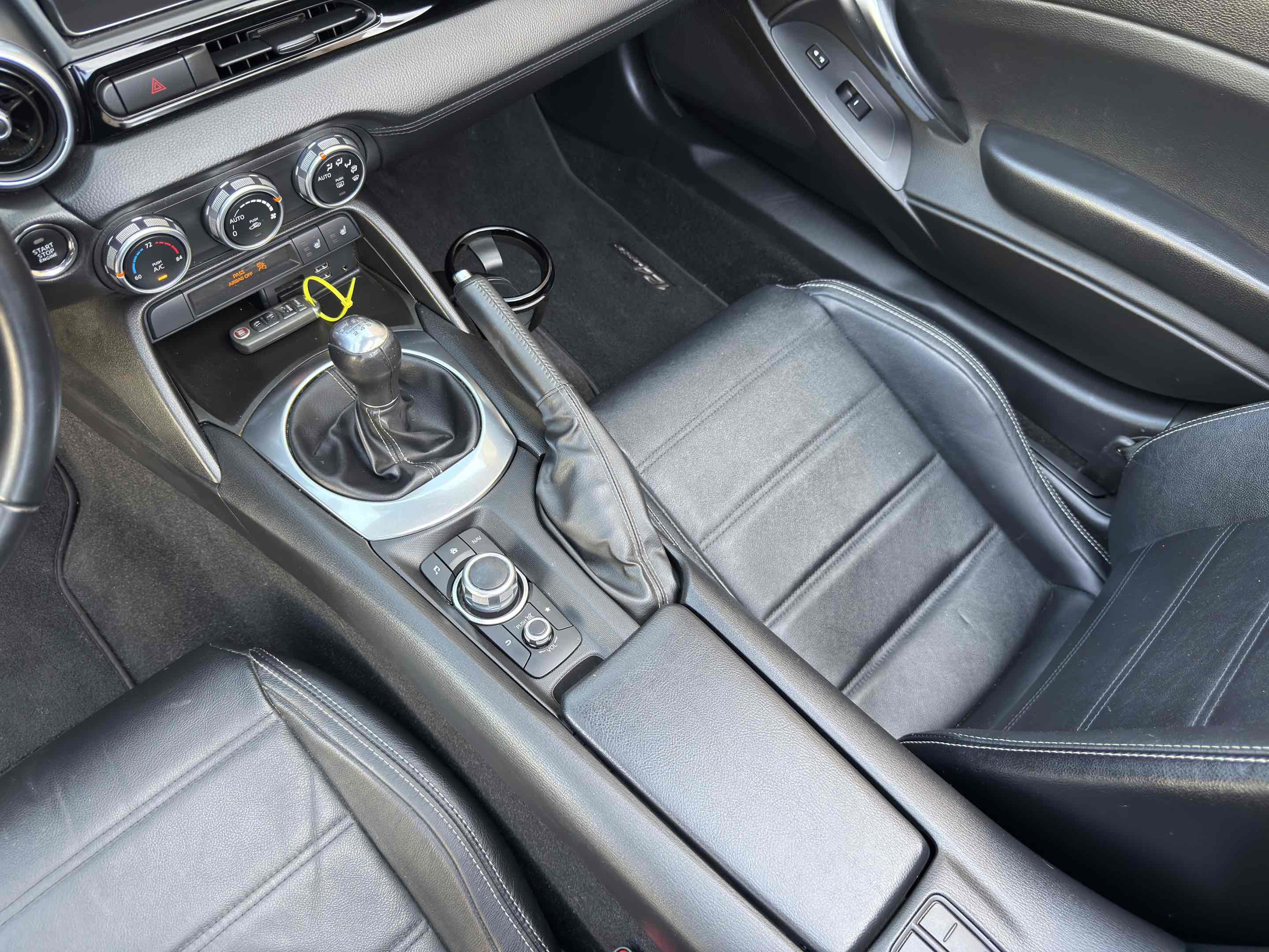 Used 2018 FIAT 124 Spider Lusso w/ Convenience Group image 51