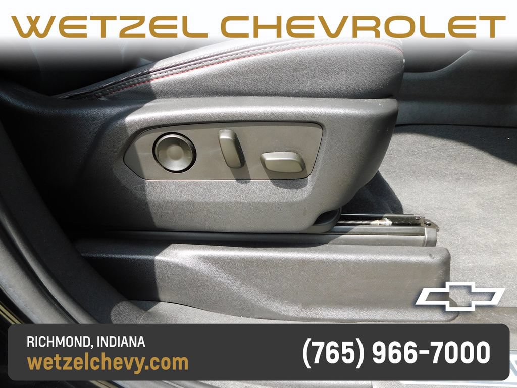 Certified 2022 Chevrolet Suburban RST w/ Luxury Package AWD/4WD image 20